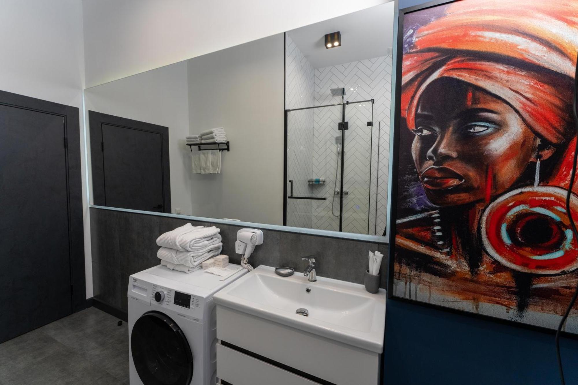 Apart Hotel Loft Almaty Eksteriør bilde